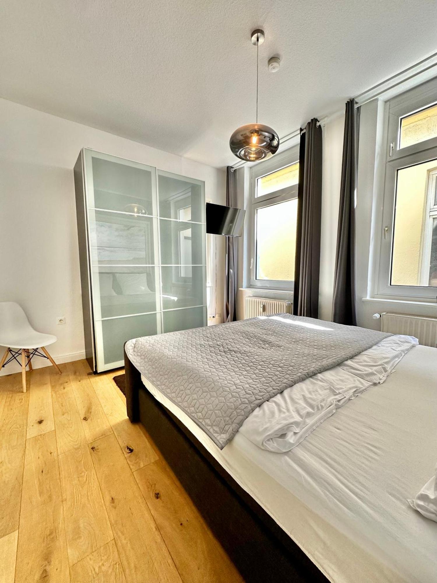 Geraeumiges City-Apartment Mit 2 Badezimmer Und Parkplaetzen D46-Og أولدنبورغ المظهر الخارجي الصورة