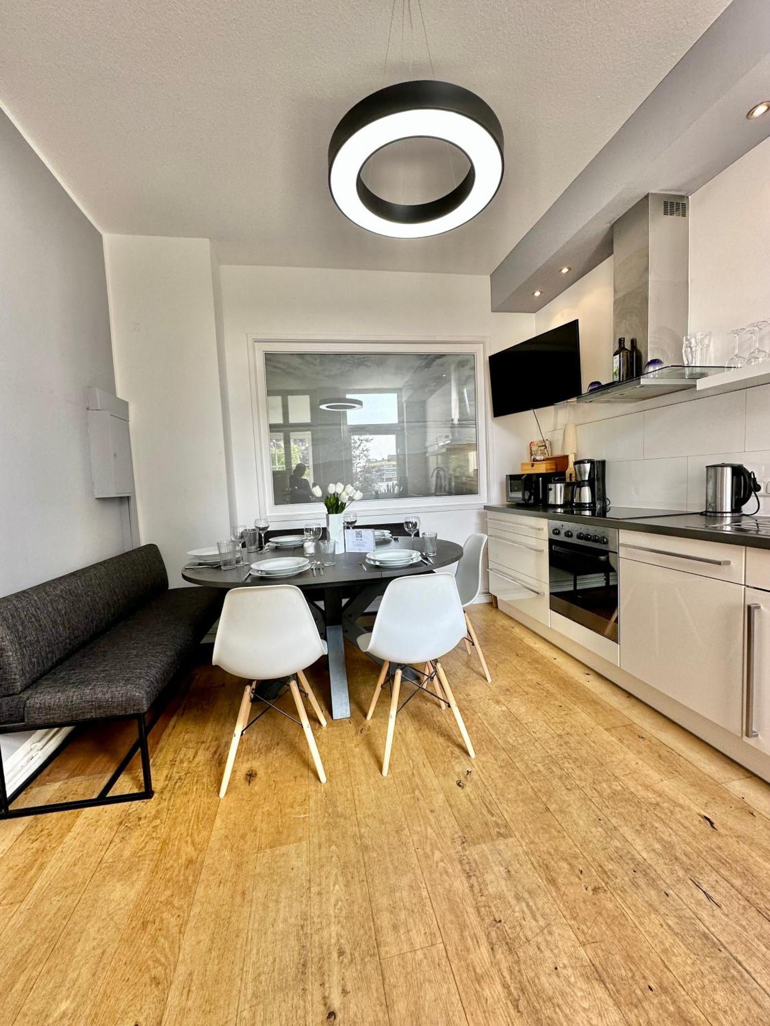 Geraeumiges City-Apartment Mit 2 Badezimmer Und Parkplaetzen D46-Og أولدنبورغ المظهر الخارجي الصورة