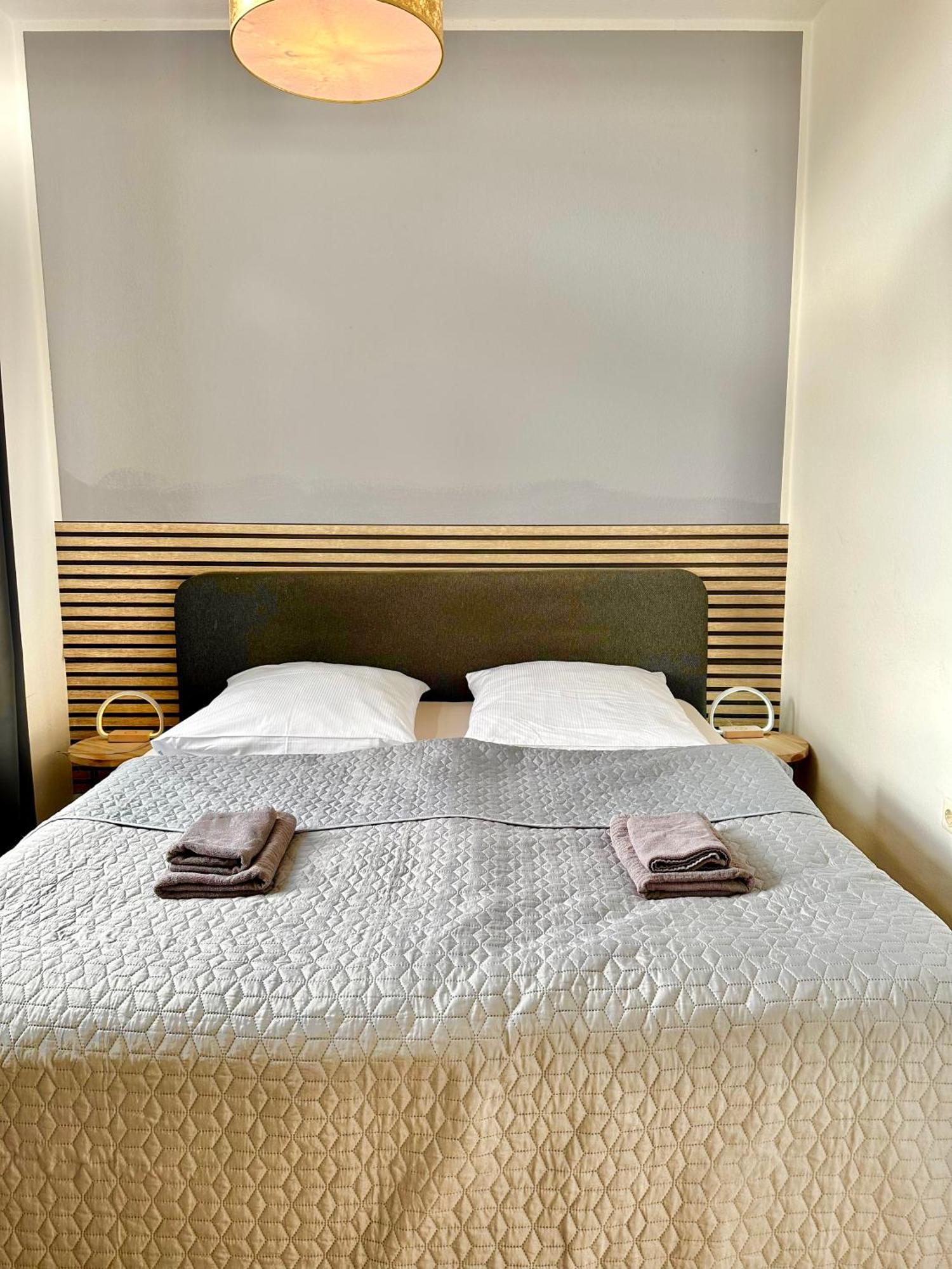 Geraeumiges City-Apartment Mit 2 Badezimmer Und Parkplaetzen D46-Og أولدنبورغ المظهر الخارجي الصورة